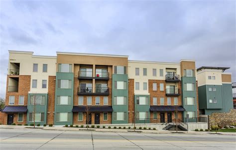 River Oaks Apartments offers 1-2 bedroom rentals starting at 1,156month. . Hills at sandy station apartments